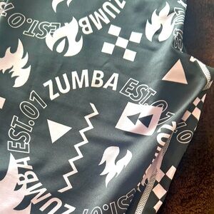 Zumba Graphic Leggings black and purple S NWOT